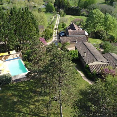 Domaine La Borniotte Apartment Saint-Alvere Bagian luar foto