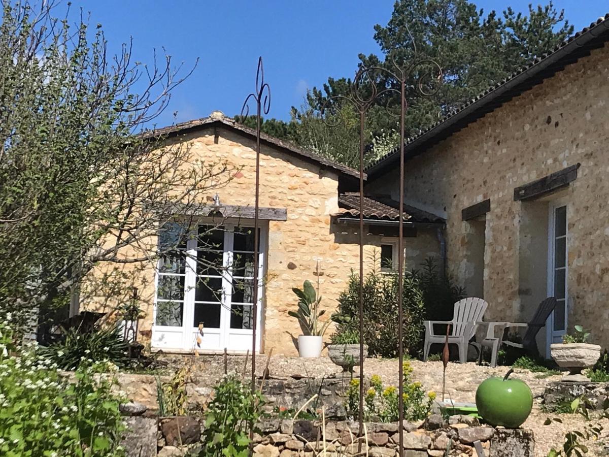 Domaine La Borniotte Apartment Saint-Alvere Bagian luar foto